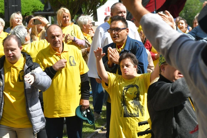 Rokitno w kolorze ciepła i radości