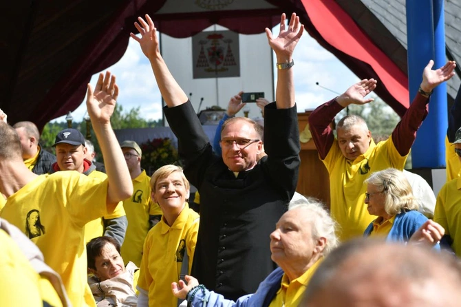 Rokitno w kolorze ciepła i radości