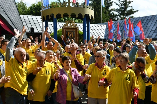 Rokitno w kolorze ciepła i radości