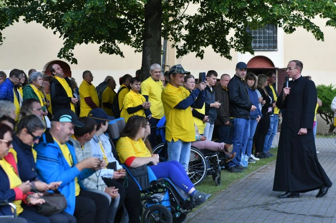 Rokitno w kolorze ciepła i radości