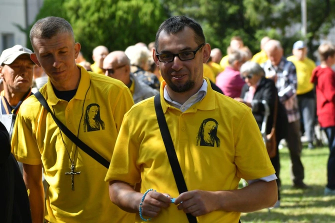 Rokitno w kolorze ciepła i radości