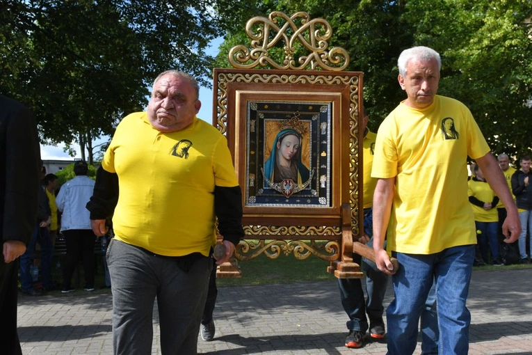 Rokitno w kolorze ciepła i radości