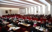Episkopat o bieżących sprawach Kościoła w Polsce