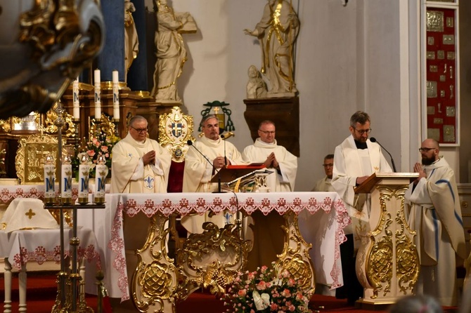 Pielgrzymka zakrystianów, kościelnych i osób posługujących w domach parafialnych