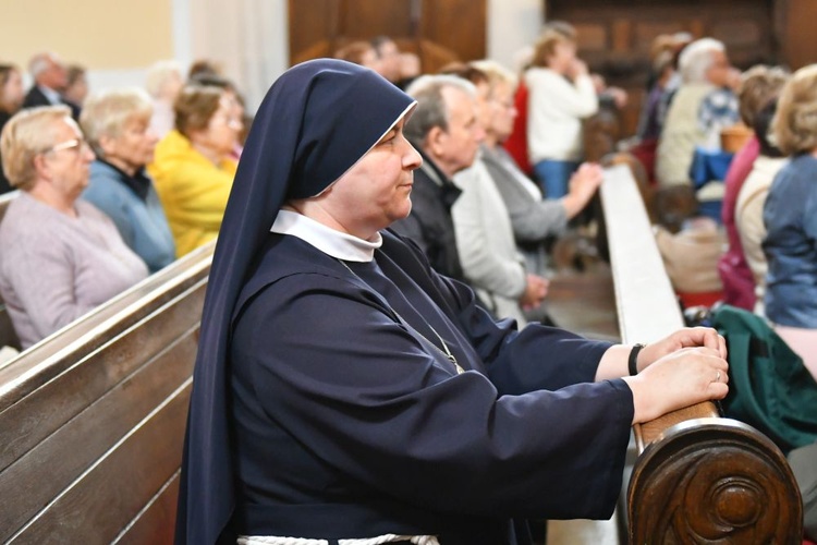 Pielgrzymka zakrystianów, kościelnych i osób posługujących w domach parafialnych