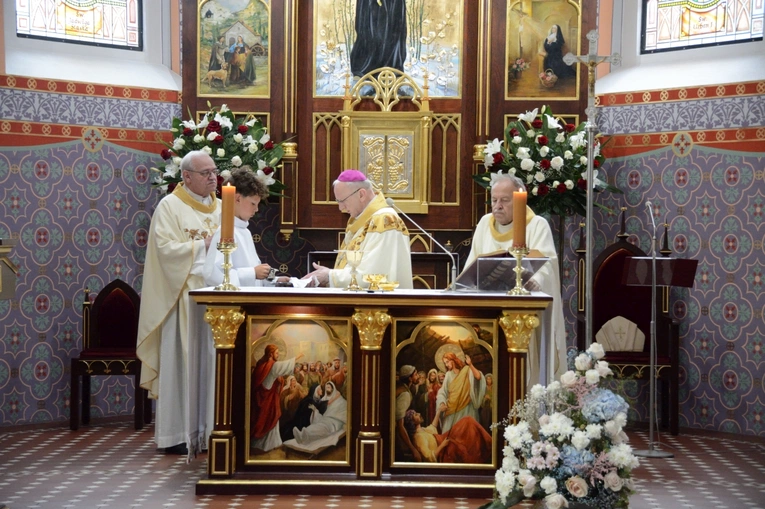 Pielgrzymka księży emerytów do Głębinowa