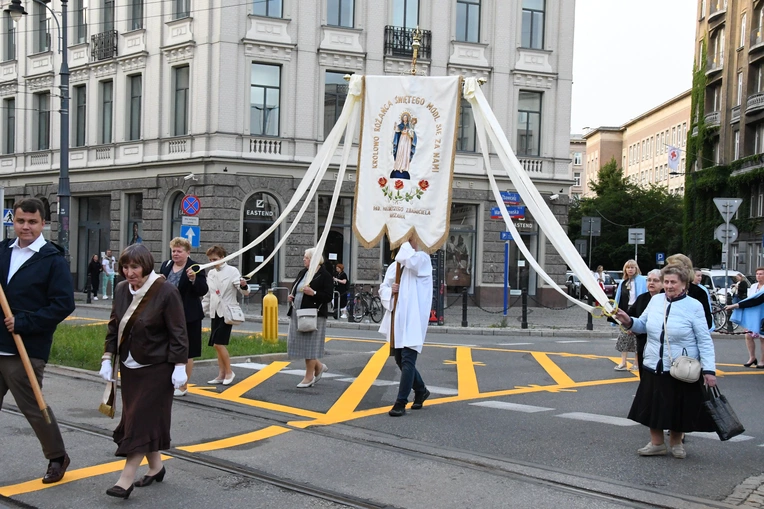 Maryja na pl. Zbawiciela