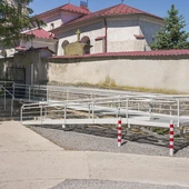 Kościół w Kunowie przyjazny dla osób z niepełnosprawnościami