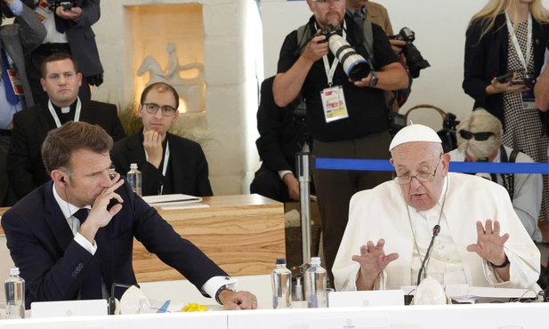 Papież apeluje do przywódców światowych o dobre wykorzystanie sztucznej inteligencji 