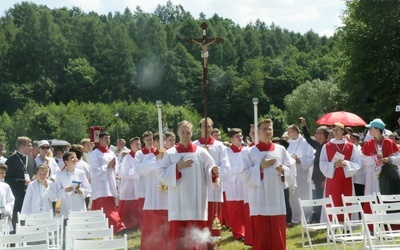 Więcej niż służba. Pielgrzymka ministrantów i scholi