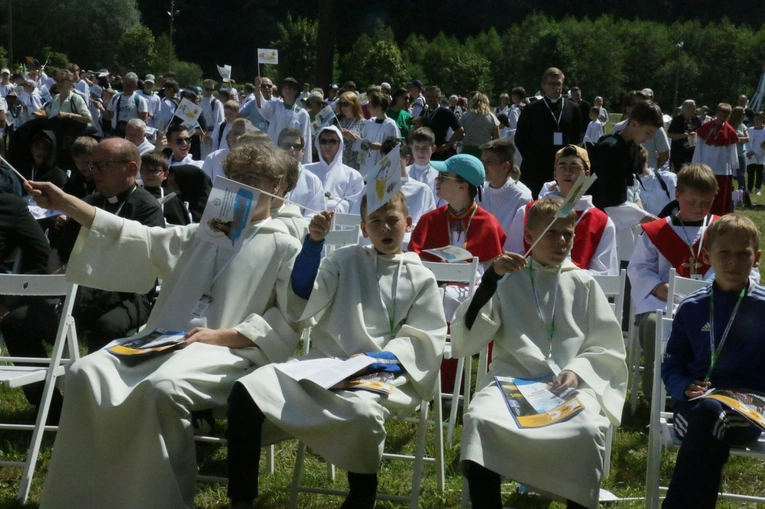 Pielgrzymka LSO do Wąwolnicy