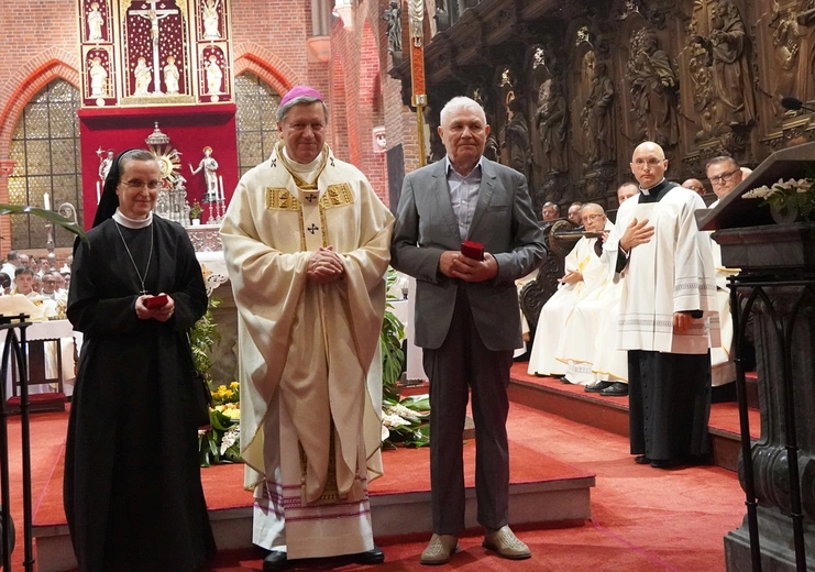 11. rocznica ingresu abp. Józefa Kupnego do katedry wrocławskiej