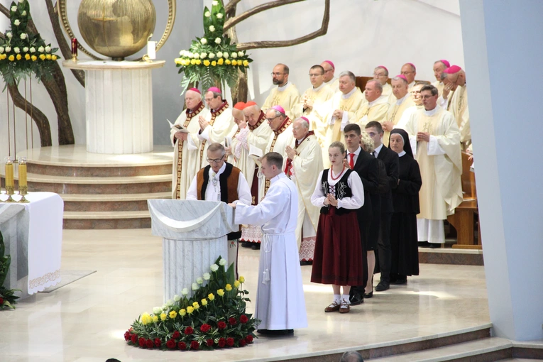Msza beatyfikacyjna bł. ks. Michała Rapacza