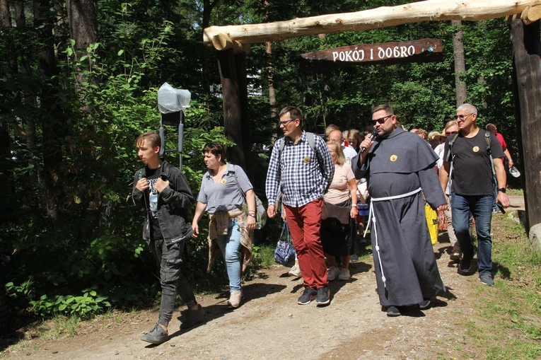 Odpust Polanowski - wejście na górę