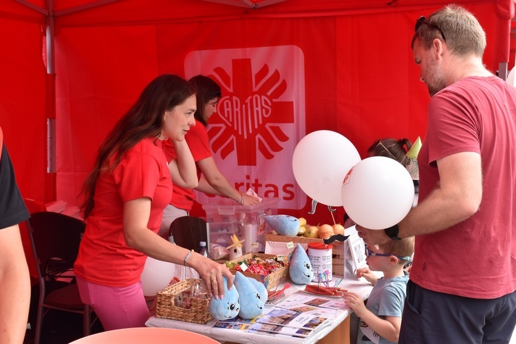 Rodzinny Piknik Misyjny "Kropla Dobra"