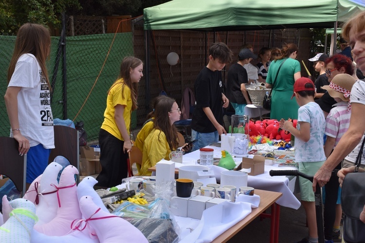 Rodzinny Piknik Misyjny "Kropla Dobra"