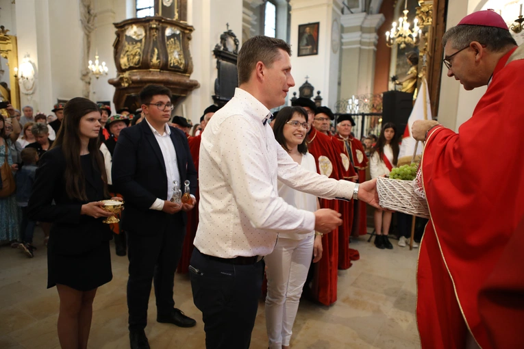 25. rocznica wizyty Jana Pawła II w Łowiczu - Msza św.