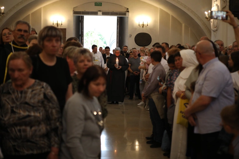 25. rocznica wizyty Jana Pawła II w Łowiczu - Msza św.