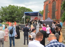Słowem i śpiewem ewangelizowali miasto