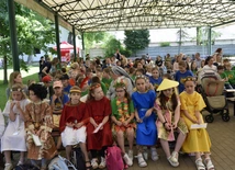 Spotkanie małych kolędników w Pliszczynie.