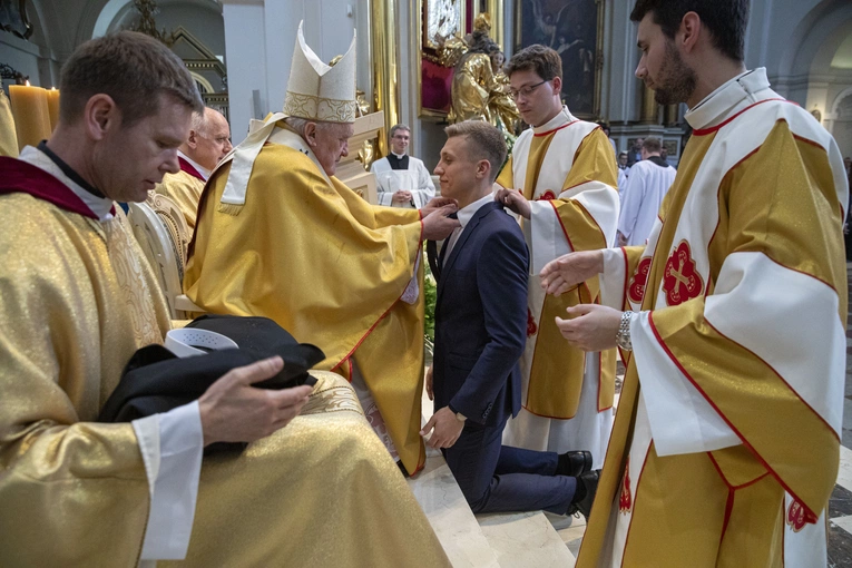 Obrzęd kandydatury i przyjęcia sutanny w WMSD