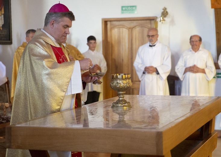 Poświęcenie kościoła we Włynkówku, cz. 2