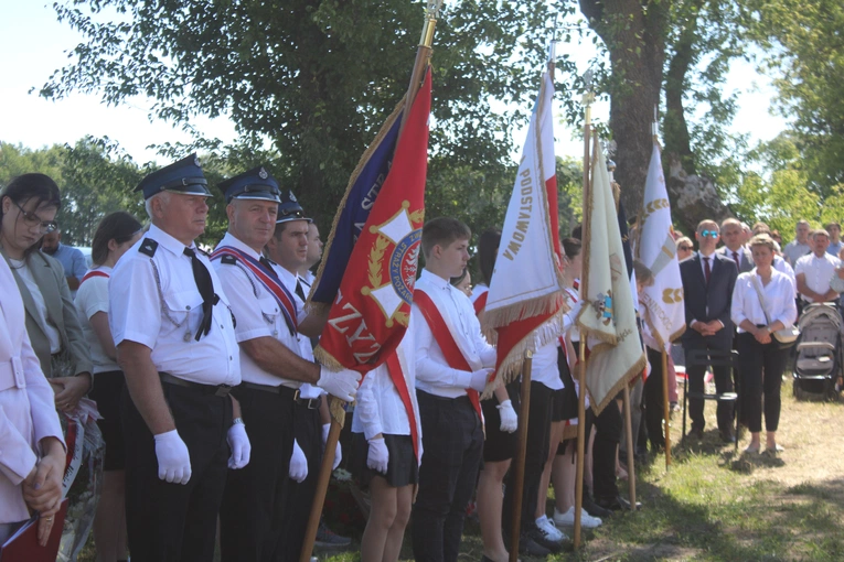 Popowo Borowe. Upamiętnienie żołnierzy wyklętych