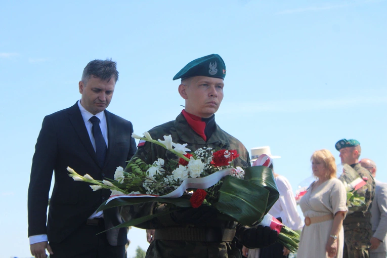Popowo Borowe. Upamiętnienie żołnierzy wyklętych