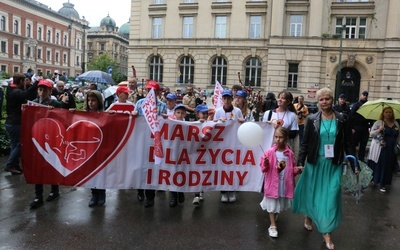Kraków. Maszerowali dla życia i rodziny