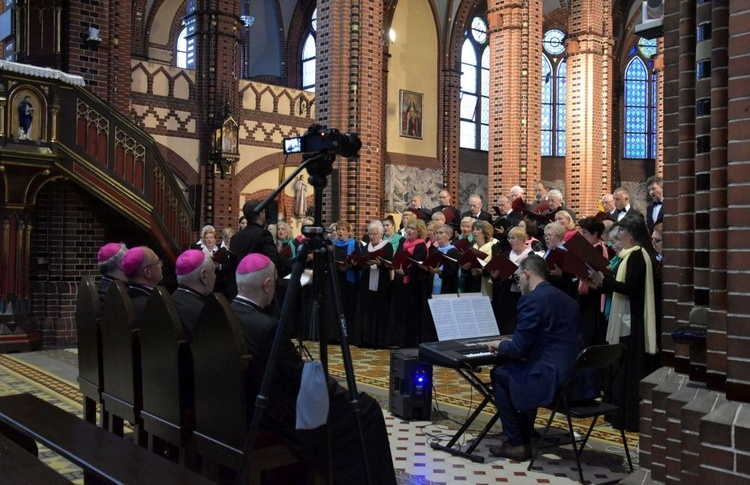 Koncert z okazji 25. rocznicy spotkania z Janem Pawłem II