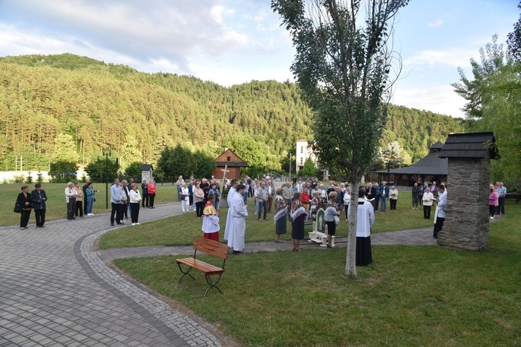 Plac św. Jana Pawła II w Piwnicznej Zdroju