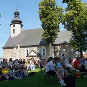 Pielgrzymka uczniów i nauczycieli