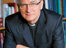 Ks. prof. Jerzy Szymik: Jako uczniowie Chrystusa przeprawiamy się przez ciemne morze epoki, by pomóc Europie i jej kulturze