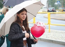 	W tegorocznym pochodzie nie zabrakło biało-czerwonych akcentów.