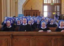 Siostry z katowickiej prowincji wzięły udział w uroczystej Mszy św. pod przewodnictwem bp. Grzegorza Olszowskiego.