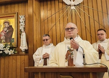 Tegorocznym uroczystościom odpustowym przewodniczył ks. Janusz Faltyn.