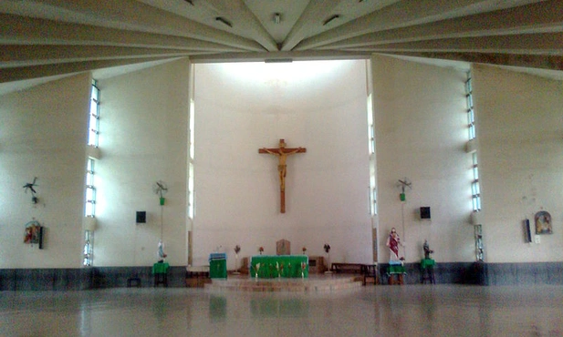 Pobito i okradziono dwóch księży katolickich