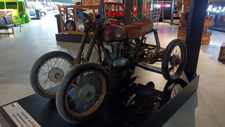 Największe w Polsce Muzeum Motoryzacji "Wena" - już otwarte!