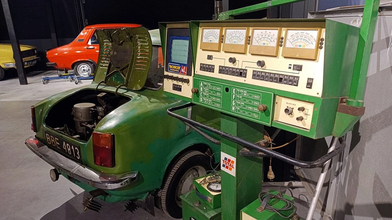 Największe w Polsce Muzeum Motoryzacji "Wena" - już otwarte!