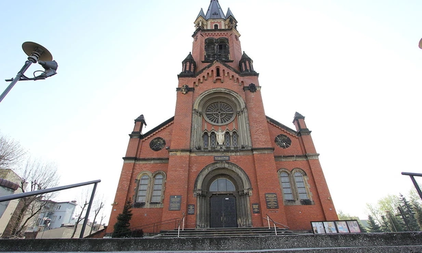 Sosnowiec: powołano dwie komisje do zbadania sytuacji w diecezji