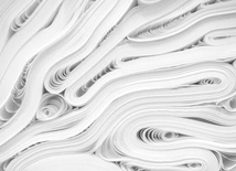 Wielowymiarowy świat papieru drukarskiego: znaczenie, różnorodność i kluczowe właściwości