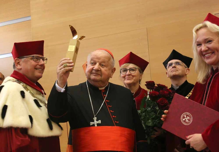 Honory dla przyjaciół Uniwersytetu Papieskiego Jana Pawła II w Krakowie