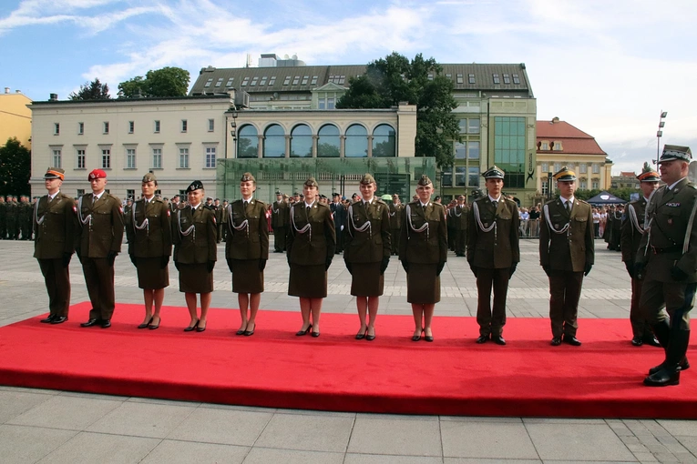 Promocja oficerska absolwentów Akademii Wojsk Lądowych - Wrocław 2024