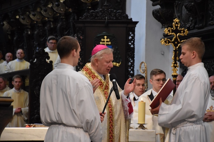 Mamy pięciu nowych diakonów