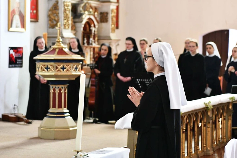 Pierwsze śluby zakonne w Bledzewie