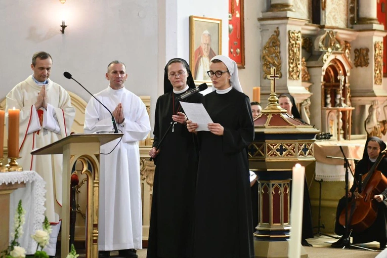 Pierwsze śluby zakonne w Bledzewie