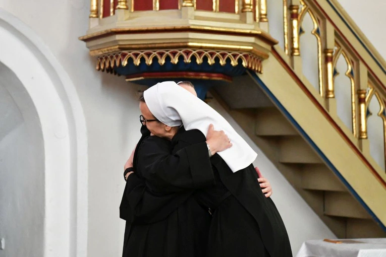 Pierwsze śluby zakonne w Bledzewie