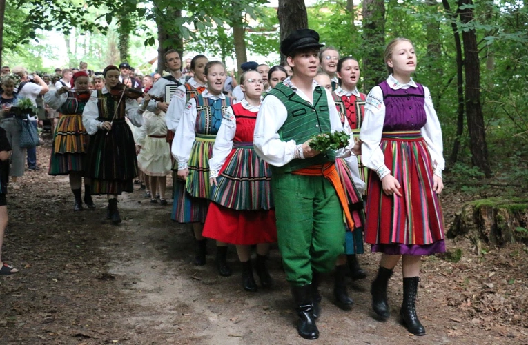 Sobótki w radomskim skansenie