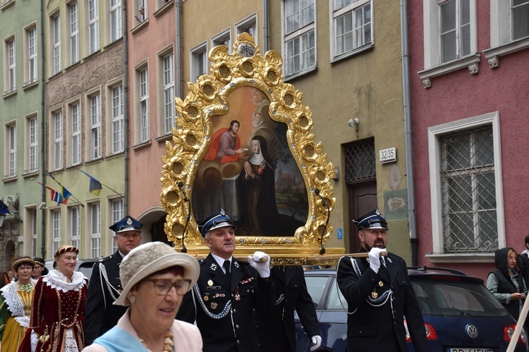 Procesja z wizerunkiem bł. Doroty z Mątowów