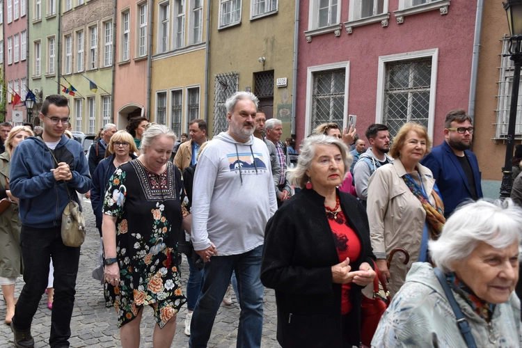 Procesja z wizerunkiem bł. Doroty z Mątowów